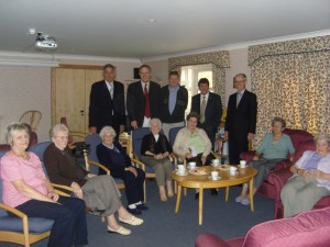 John Baron MP visits Southwood Court, Basildon