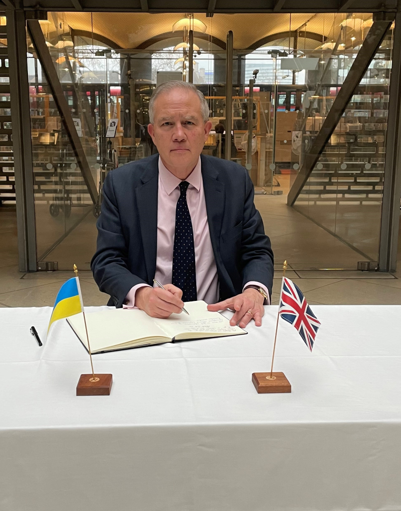 John Baron MP signs Book of Solidarity for Ukraine